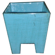 Ceramic Tapered Cube Vase with Legs